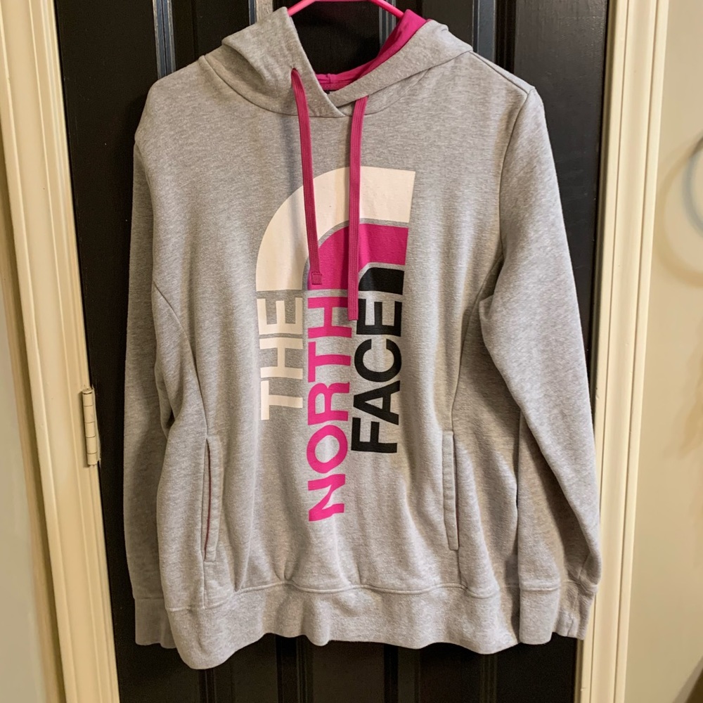 Warm North Face hoodie